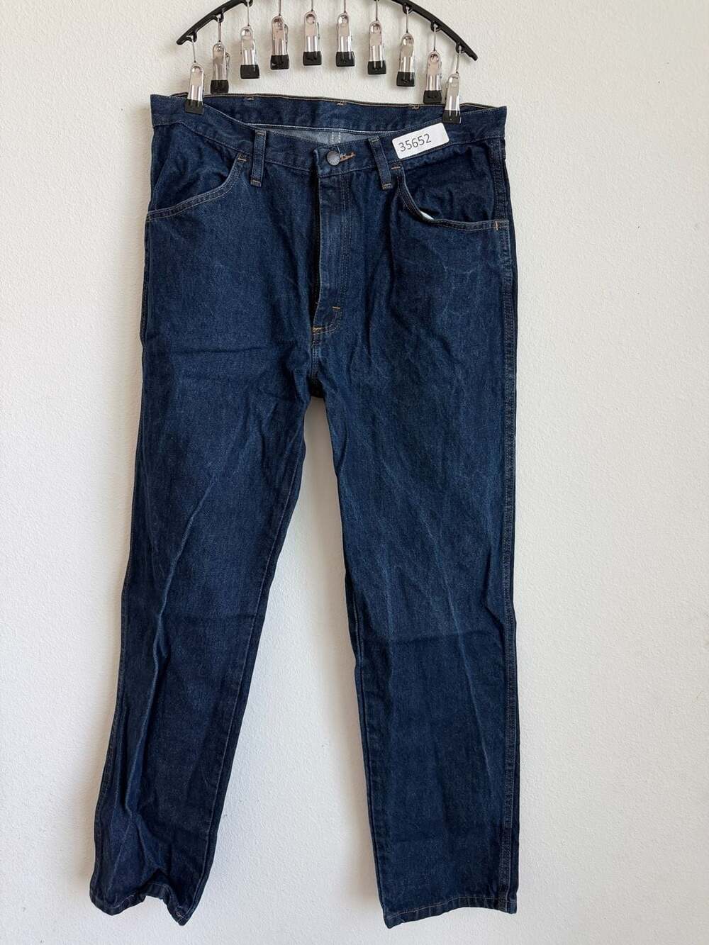 Rustler Mens Blue Jean Size 35x32 Straight Leg Relaxed Fit Denim Wash
